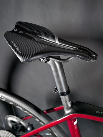 Used Trek Émonda SLR 7 2021 2021 Road & Gravel, Rosso — image 17 of 19