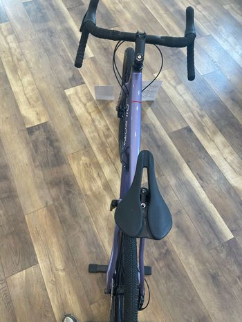 Used dilecta Dilecta Custom Shimano GRX 2025 Road & Gravel, Morado — image 4 of 4