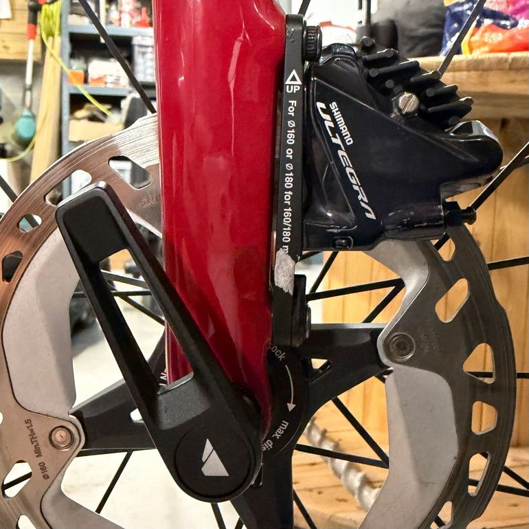 Used Canyon Ultimate CF SL 8 Disc 2023 2023 Road & Gravel — image 5 of 10