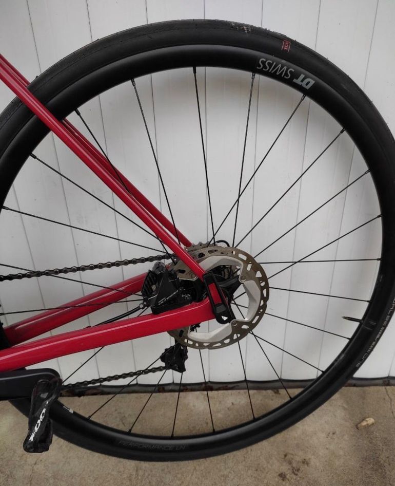 Used Canyon Ultimate CF SL 8 Disc 2023 2023 Road & Gravel — image 3 of 10