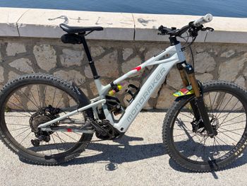 Used Mondraker Crafty Shimano Deore XT 2025 Mountainbike, Light Gray — image 2 of 10