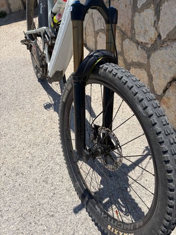 Used Mondraker Crafty Shimano Deore XT 2025 Mountainbike, Light Gray — image 6 of 10