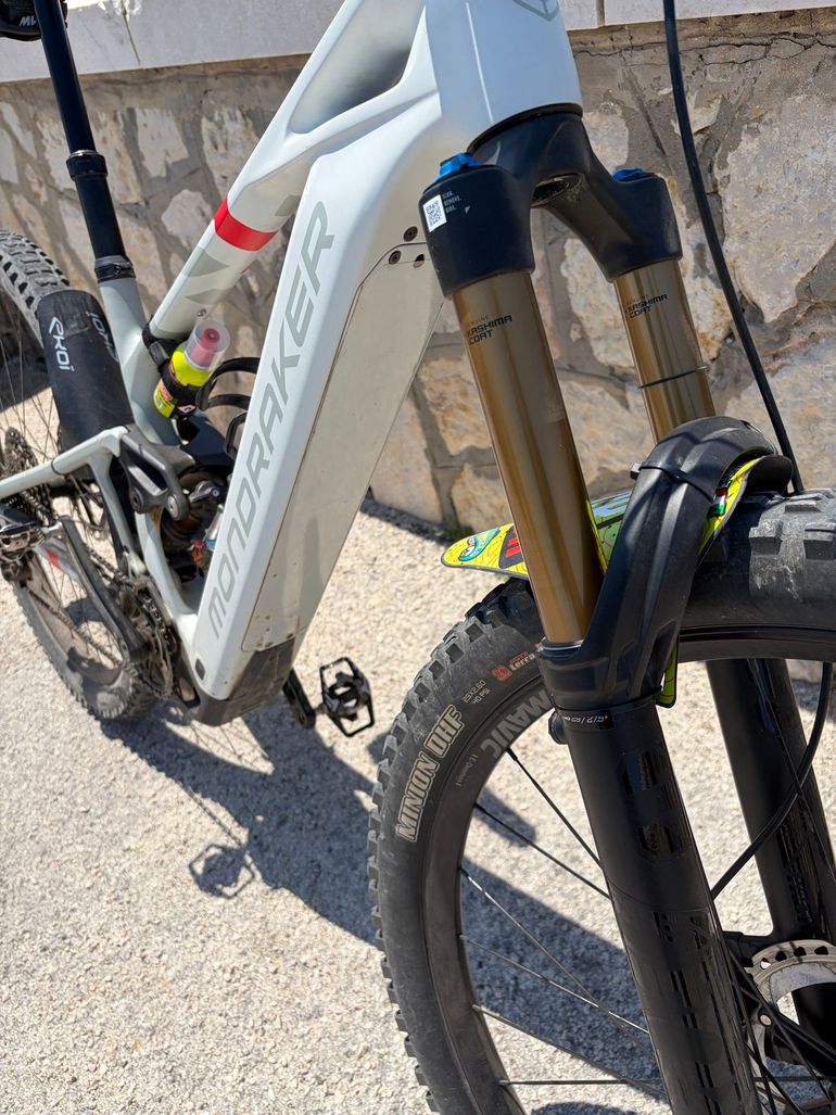 Used Mondraker Crafty Shimano Deore XT 2025 Mountainbike, Light Gray — image 5 of 10