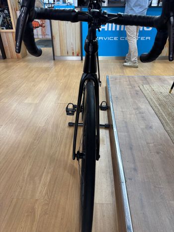 Used Trek Émonda SL 7 2024 2024 Road & Gravel, Black — image 4 of 8