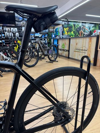 Used Trek Émonda SL 7 2024 2024 Road & Gravel, Black — image 6 of 8