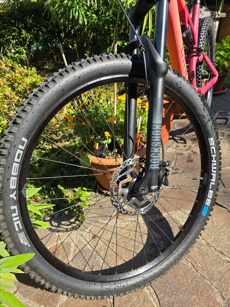 Used Canyon Neuron 5 2023 2023 Mountainbike, Red, 27.5, 29 — image 2 of 12