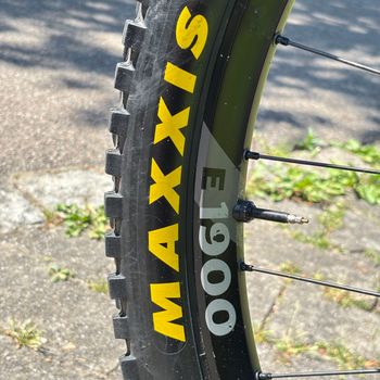 Used Giant Trance Shimano Deore XT 2019 Mountainbike, Verde — image 14 of 19