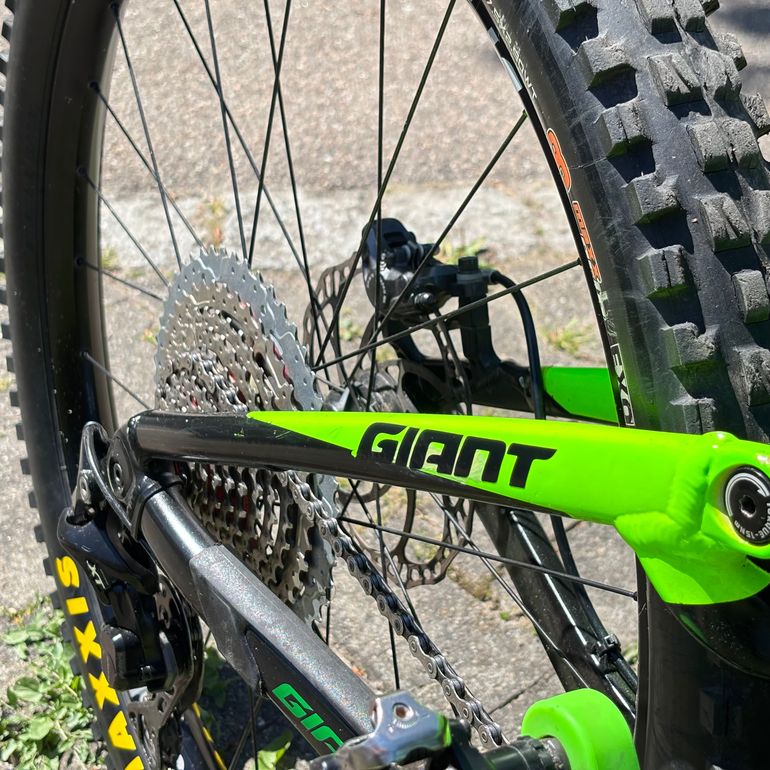 Used Giant Trance Shimano Deore XT 2019 Mountainbike, Verde — image 12 of 19