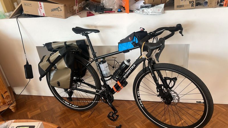 Used Bombtrack BEYOND 1 2025 2025 Road & Gravel, Black — image 2 of 3