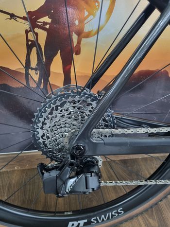 Used Canyon Grail CFR AXS 2024 2024 Road & Gravel, Schwarz — image 3 of 13