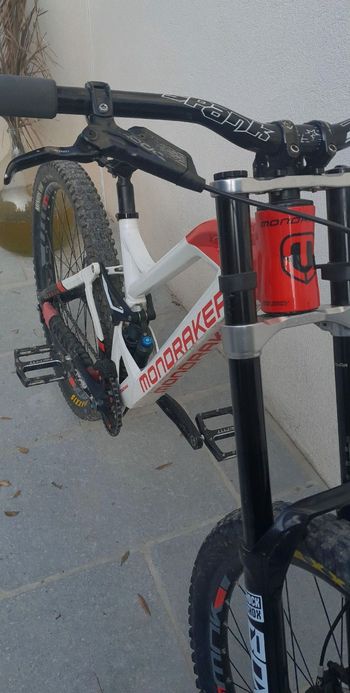 Used Mondraker Summum 2020 2020 Mountainbike, White, 27.5 — image 8 of 11