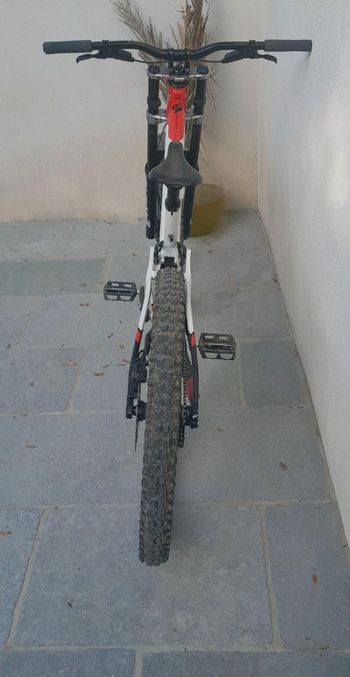 Used Mondraker Summum 2020 2020 Mountainbike, White, 27.5 — image 10 of 11