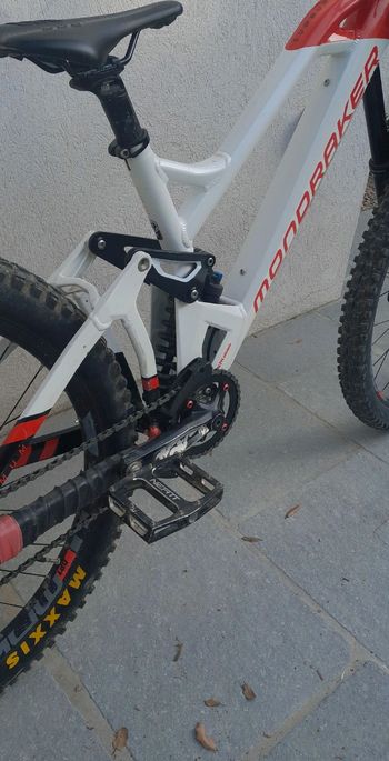 Used Mondraker Summum 2020 2020 Mountainbike, White, 27.5 — image 9 of 11