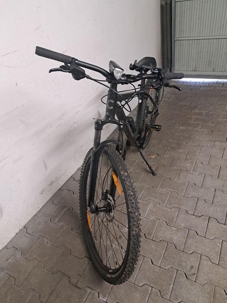 Used Cannondale Trail Shimano Deore 2022 Mountainbike, Nero — image 1 of 8