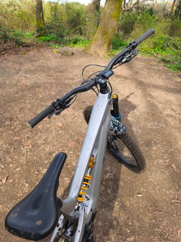 Używany YT Industries Decoy CORE 4 MX 2024 2024 Mountainbike — zdjęcie 2 z 11