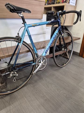 Used Bianchi Custom Other Campagnolo 2010 Road & Gravel, Blue — image 3 of 11