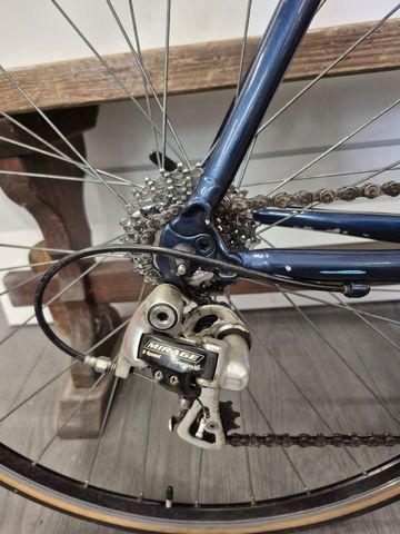 Used Bianchi Custom Other Campagnolo 2010 Road & Gravel, Blue — image 8 of 11