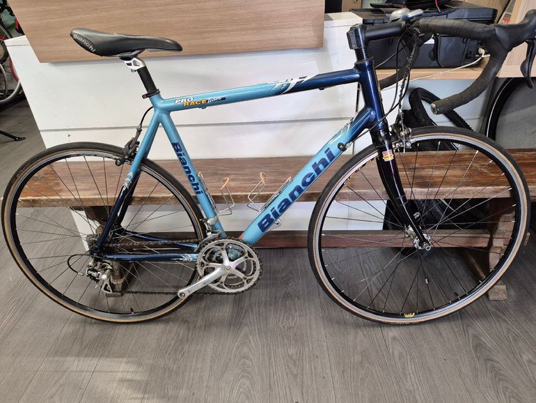 Used Bianchi Bianchi Custom Other Campagnolo 2010 Road & Gravel, Blue — image 2 of 11