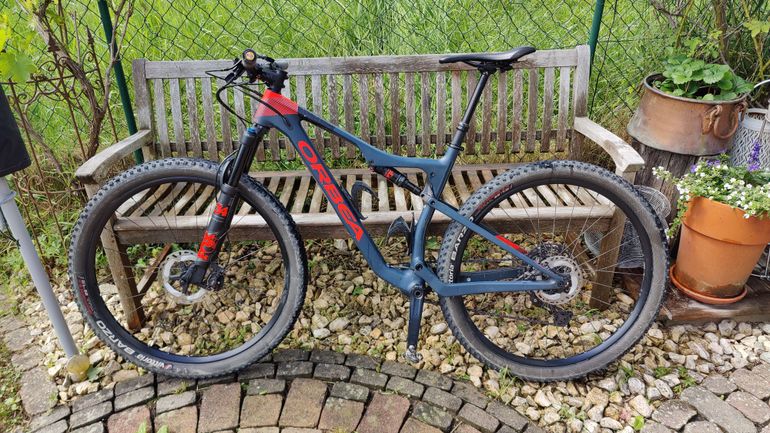 Used Orbea OIZ M20 TR 2020 2020 Mountainbike, Blue — image 6 of 11