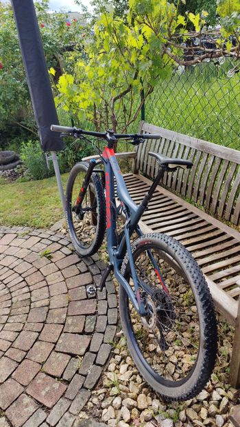 Used Orbea OIZ M20 TR 2020 2020 Mountainbike, Blue — image 7 of 11