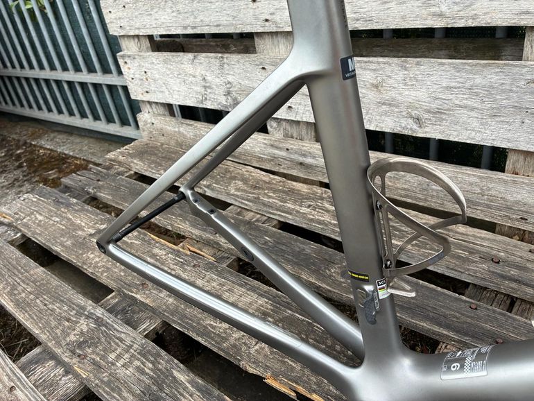 Used Scott Scott Addict RC Ultimate HMX SS Frameset 2026 Road & Gravel, Light Gray — image 8 of 8