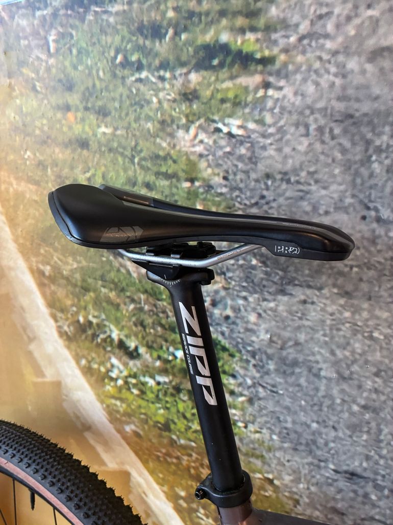 Used Trek Checkpoint SRAM Apex 2026 Road & Gravel, Black — image 5 of 6