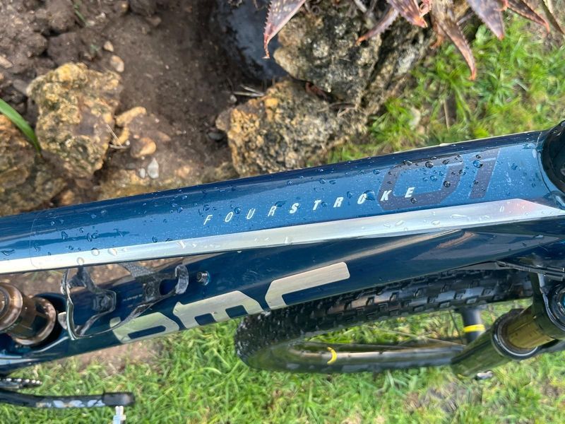 Used BMC Fourstroke 01 ONE 2021 2021 Mountainbike, Blue, 29 — image 6 of 6