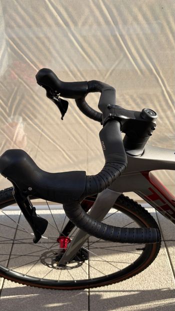 Used Trek Domane SL 5 Gen 4 2023 2023 Road & Gravel, Hellgrau — image 20 of 28
