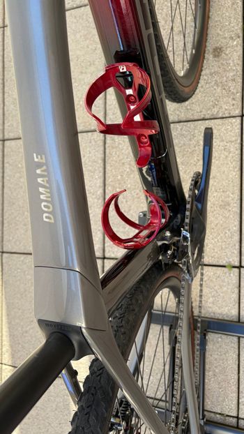 Used Trek Domane SL 5 Gen 4 2023 2023 Road & Gravel, Hellgrau — image 7 of 28