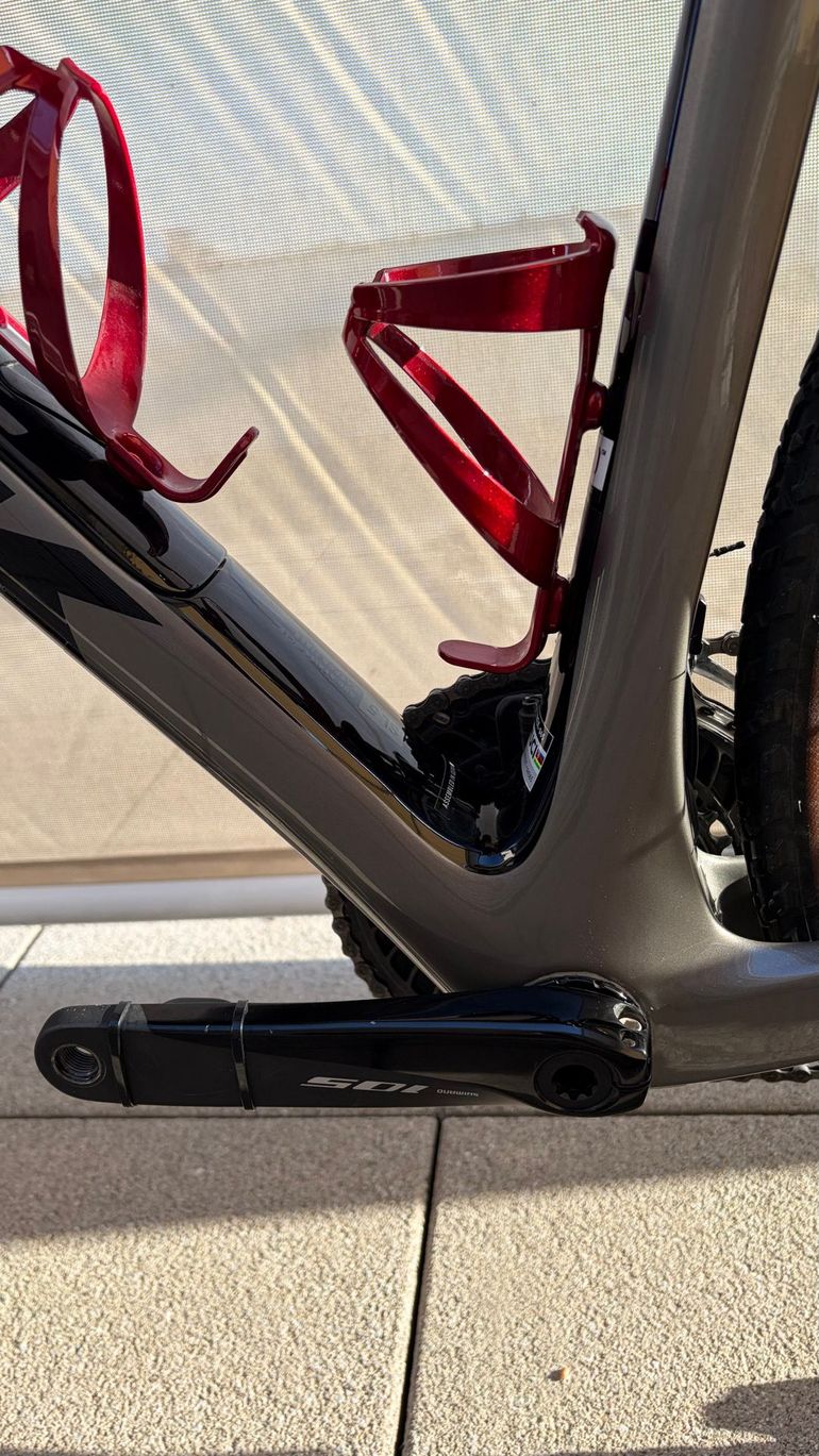 Used Trek Domane SL 5 Gen 4 2023 2023 Road & Gravel, Hellgrau — image 9 of 28