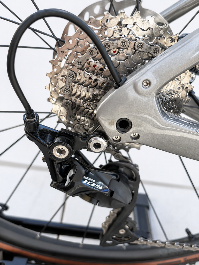 Used Trek Domane SL 5 Gen 4 2023 2023 Road & Gravel, Light Gray — image 20 of 23