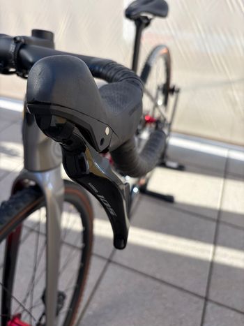 Used Trek Domane SL 5 Gen 4 2023 2023 Road & Gravel, Hellgrau — image 22 of 28