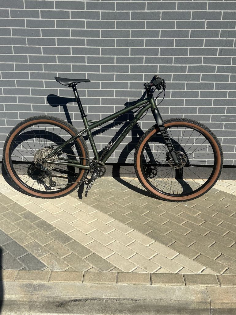 Used Bombtrack Beyond+ Shimano SLX 2019 Mountainbike, Green — image 1 of 9