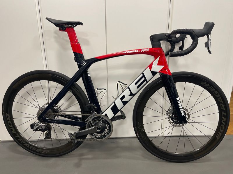 Used Trek Madone SRAM Red eTap AXS 2021 Road & Gravel