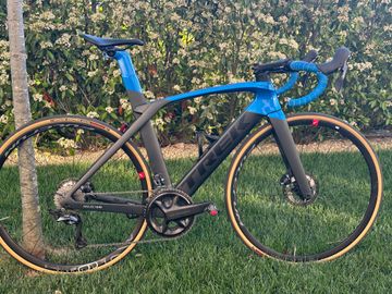 Gebrauchtes Trek Madone Shimano Ultegra 2021 Road & Gravel, Schwarz — Bild 2 von 10