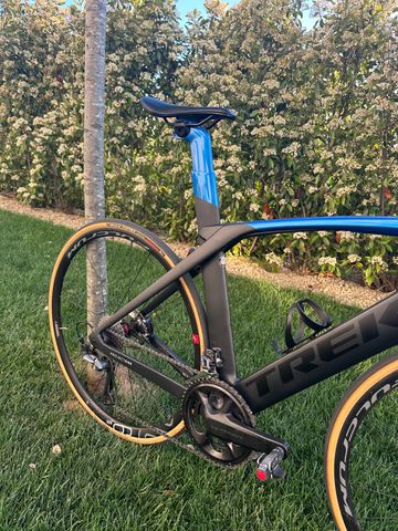 Gebrauchtes Trek Madone Shimano Ultegra 2021 Road & Gravel, Schwarz — Bild 4 von 10