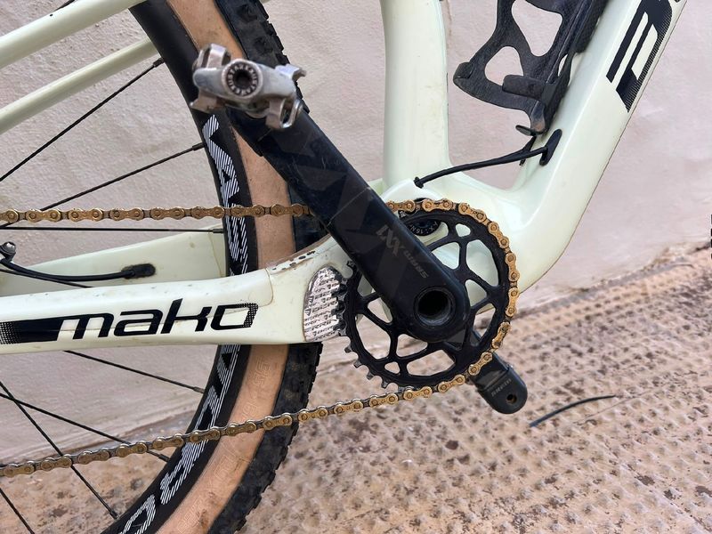 Used Berria MAKO 8 2020 2020 Mountainbike, White, 29 — image 5 of 10
