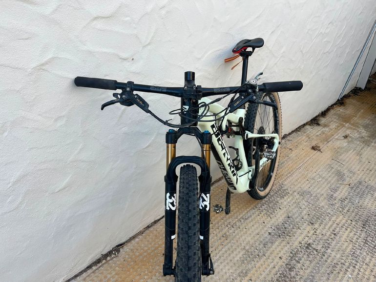 Used Berria MAKO 8 2020 2020 Mountainbike, White, 29 — image 4 of 10