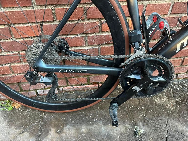 Gebrauchtes Megamo Raise Shimano 105 Di2 2024 Road & Gravel, Schwarz — Bild 9 von 12