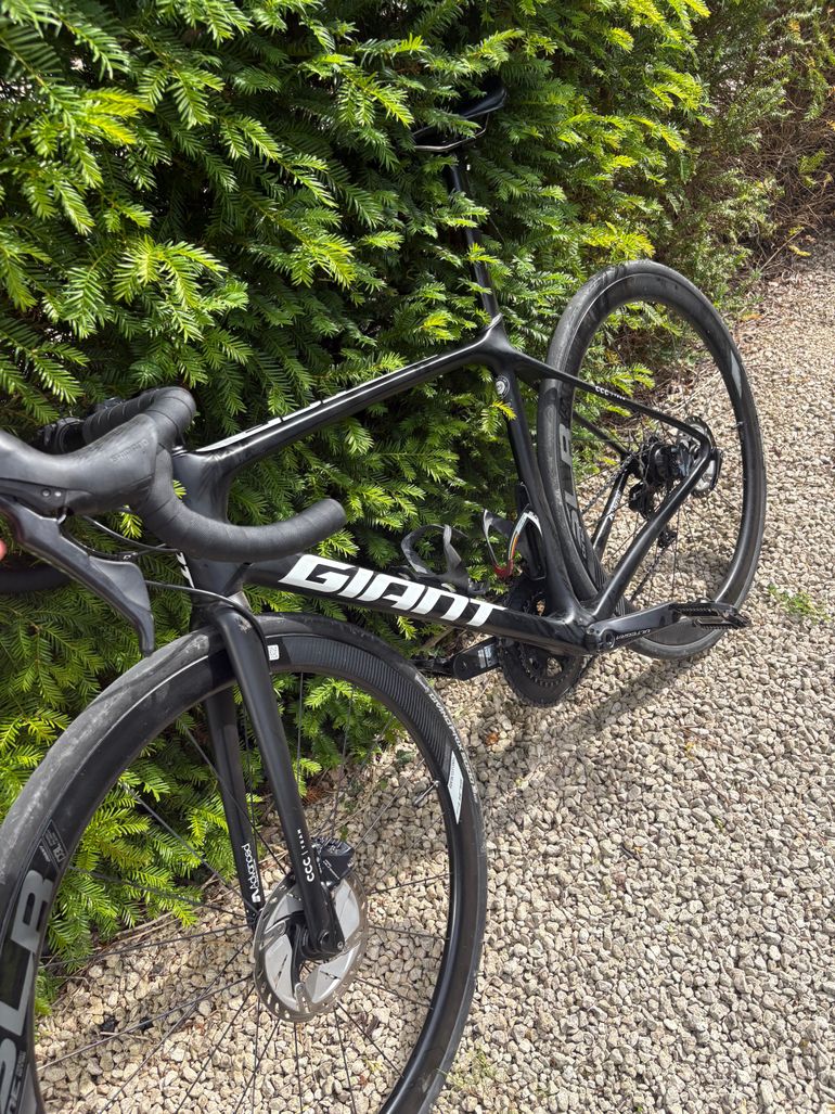 Used Giant TCR Advanced Pro Team Disc 2020 2020 Road & Gravel, Nero — image 1 of 11
