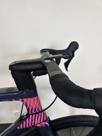Used Cannondale SuperSix EVO Hi-MOD Disc Ultegra 2025 2025 Road & Gravel, Purple — image 6 of 8