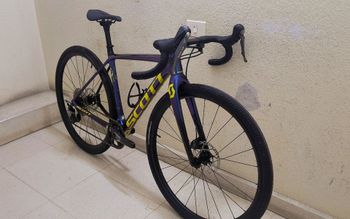 Used Scott Addict Shimano GRX 2021 Road & Gravel — image 11 of 12