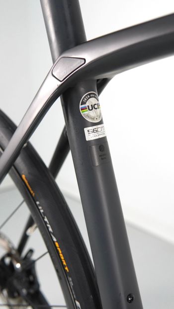 Used Trek Domane SL 7 2021 2021 Road & Gravel, Light Gray — image 9 of 17