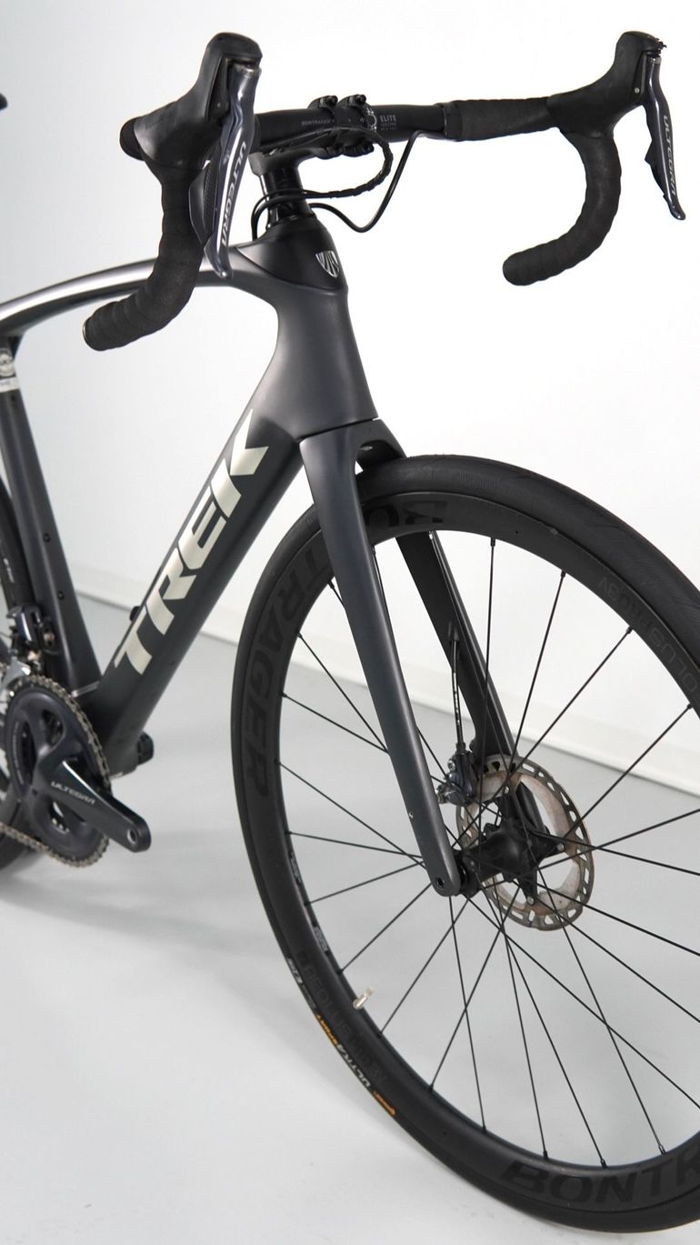 Used Trek Domane SL 7 2021 2021 Road & Gravel, Light Gray — image 7 of 17