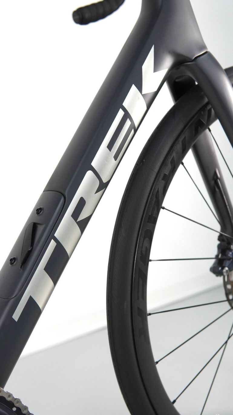 Used Trek Domane SL 7 2021 2021 Road & Gravel, Light Gray — image 15 of 17