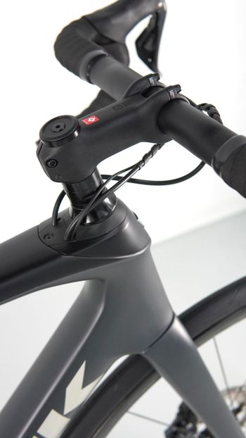 Used Trek Domane SL 7 2021 2021 Road & Gravel, Light Gray — image 11 of 17