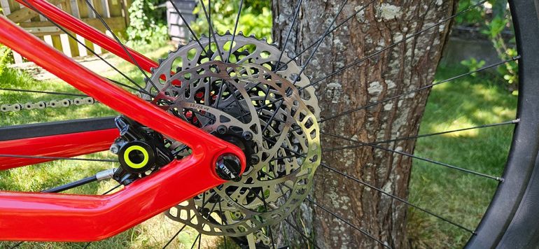 Used Canyon LUX CF SL 8.0 Pro Race 2018 2018 Mountainbike, Red, 29 — image 3 of 17