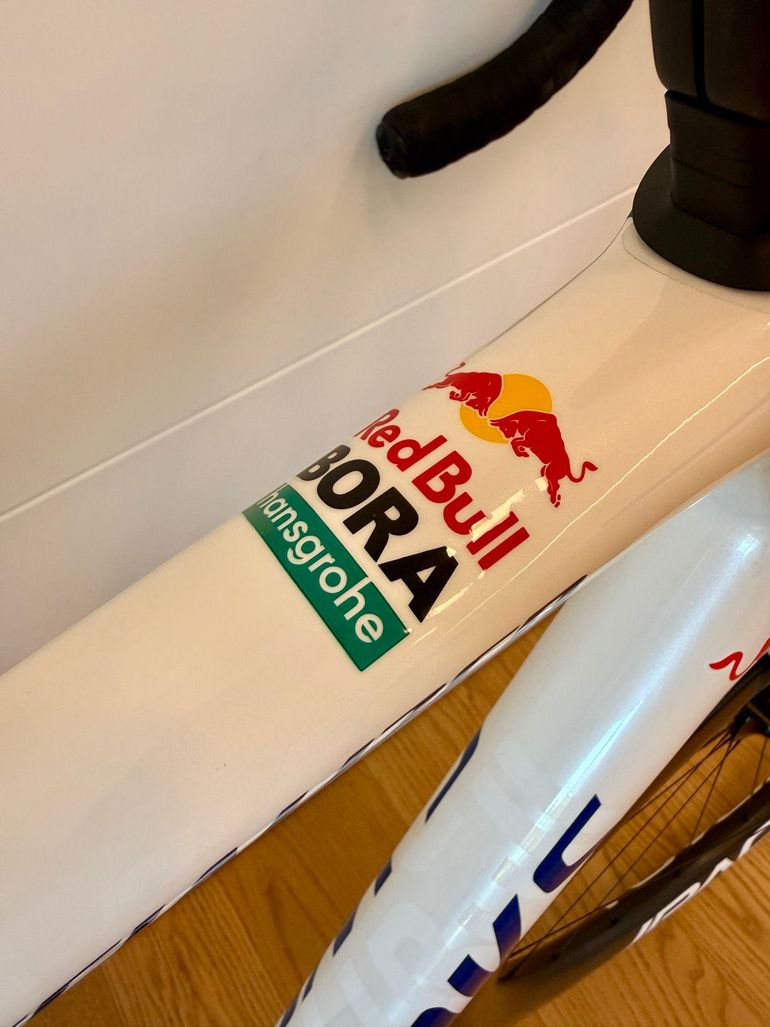 Used Specialized S-Works Tarmac SL8 LTD - Red Bull TdF 2026 2026 Road & Gravel, White — image 12 of 27
