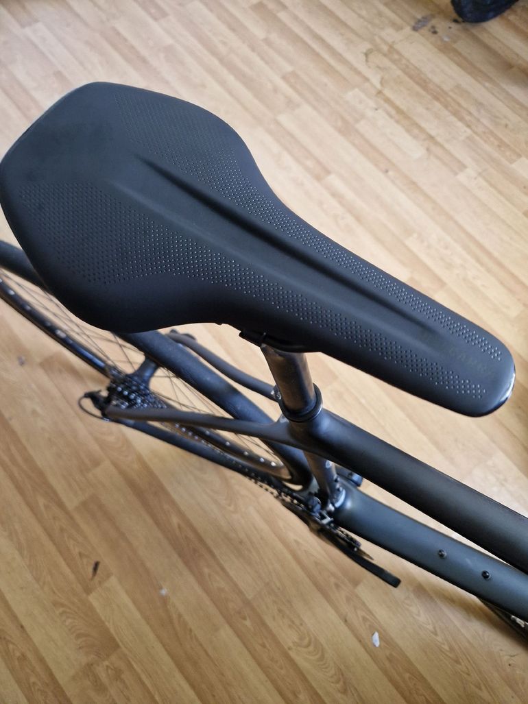 Used Scott Addict 10 disc carbon 2021 2021 Road & Gravel — image 4 of 8