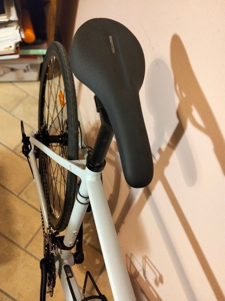 Used TRIBAN Rc120 Microshift 2022 Road & Gravel — image 6 of 9